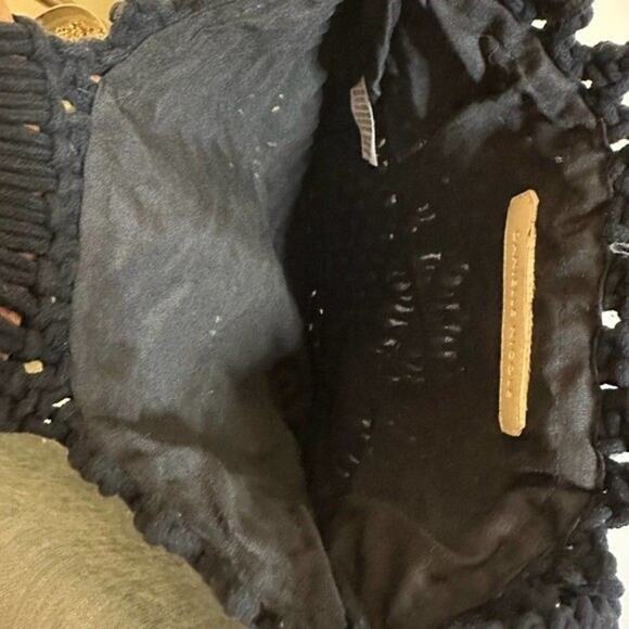 Danielle Nicole Macrame Boho Fringe Bag Wooden Handles - Picture 7 of 10